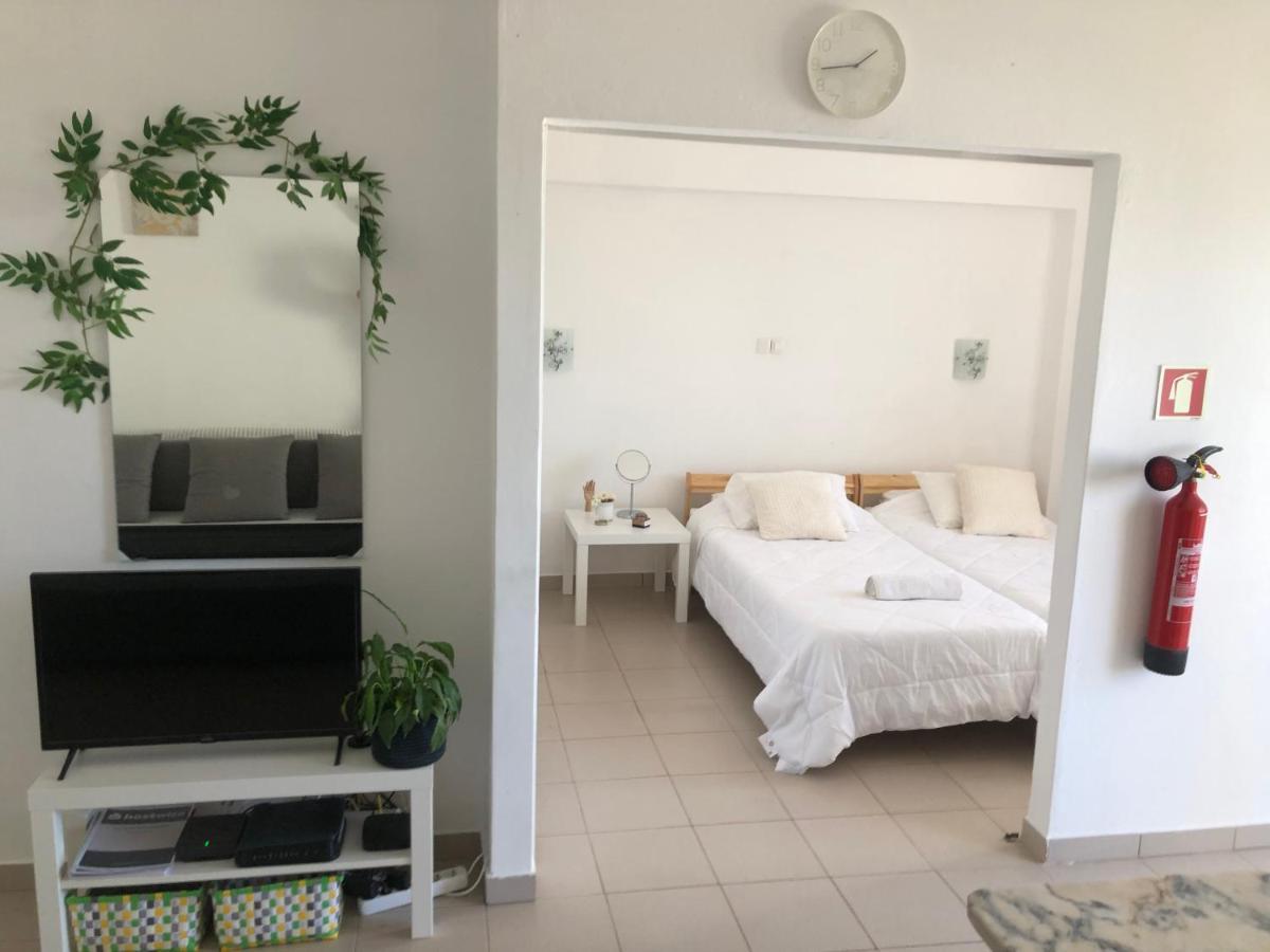 Charming Apartment In Praia Da Rocha 400M From The Beach Portimão Exteriör bild